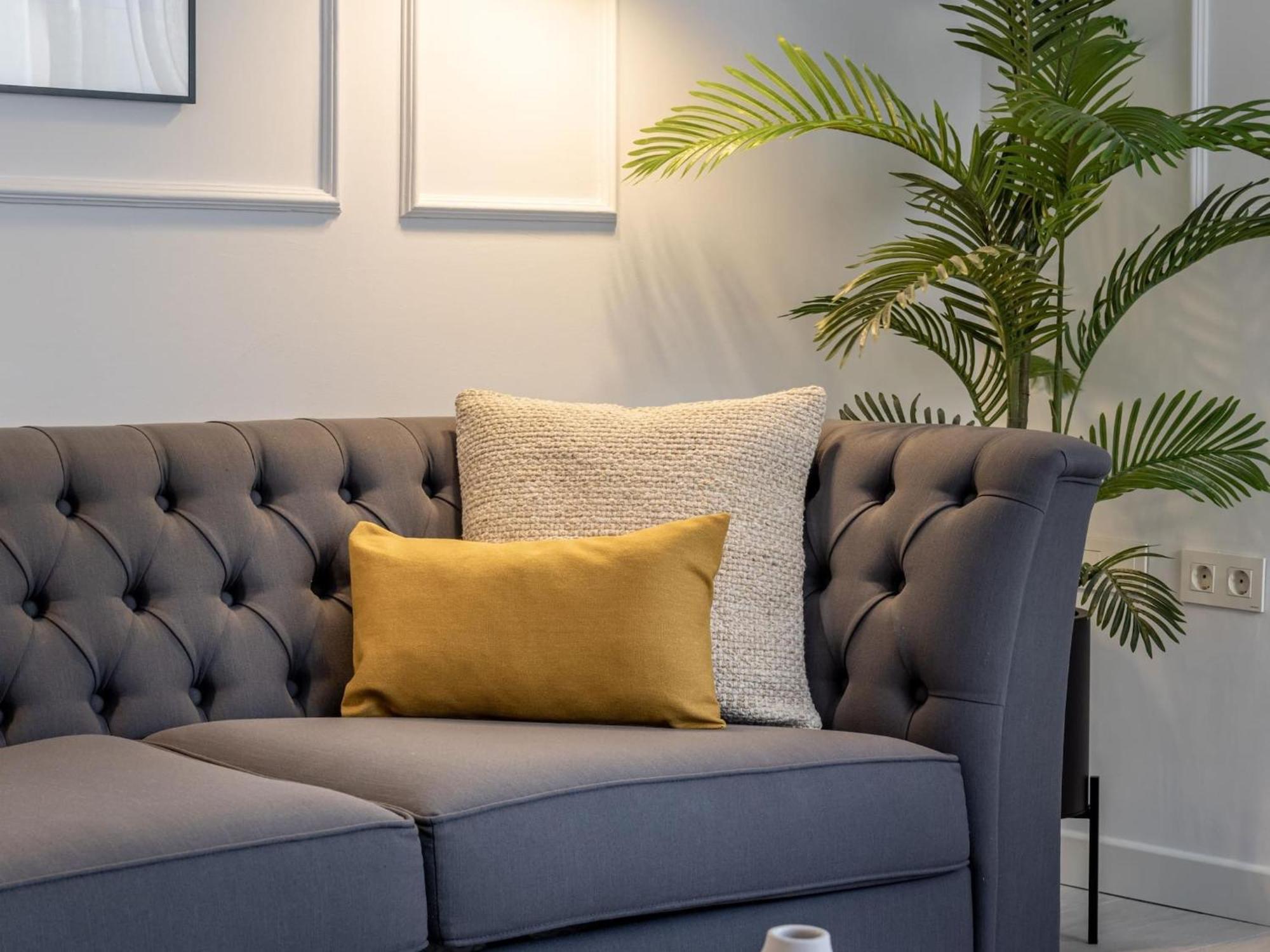Central Stylish And Elegant 1 & 2 Bedroom Apartments III Granada Exterior foto